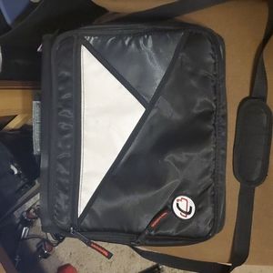 Red Black White Case It Zipper Binder Notebook